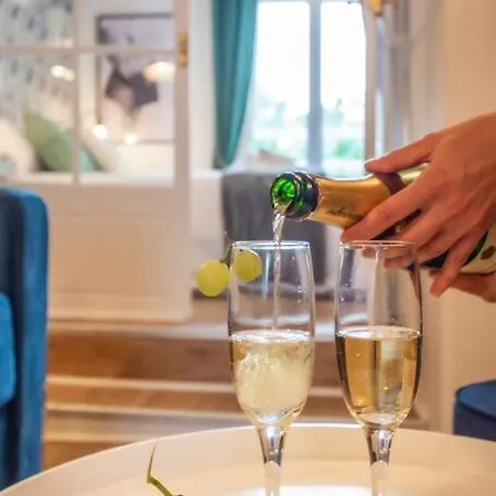 Esope By Kleidos-ravissant T2 En Plein Centre De Château-Thierry