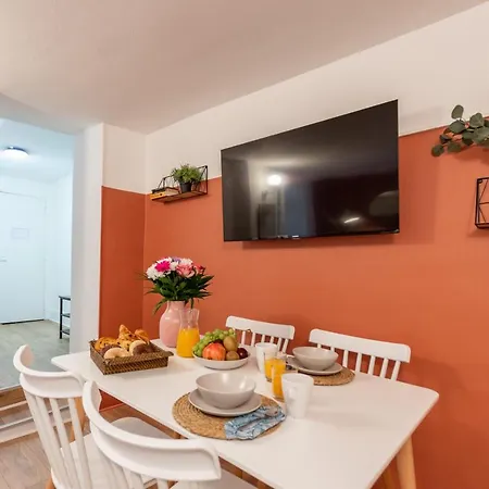 Apartment Esope By Kleidos-ravissant T2 En Plein Centre De